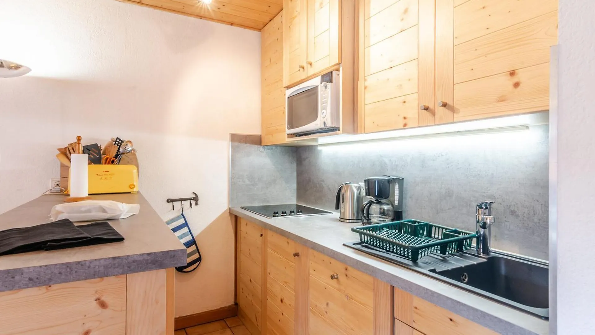 Apartment Charmant T4 A Morzine, Proche Centre Et Remontees, Ideal Pour 8 Pers., Garage Inclus - Fr-1-754-13